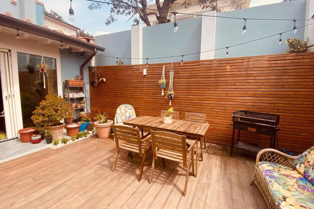 Viareggina Con Giardino Leilighet Marina Di Pisa Eksteriør bilde